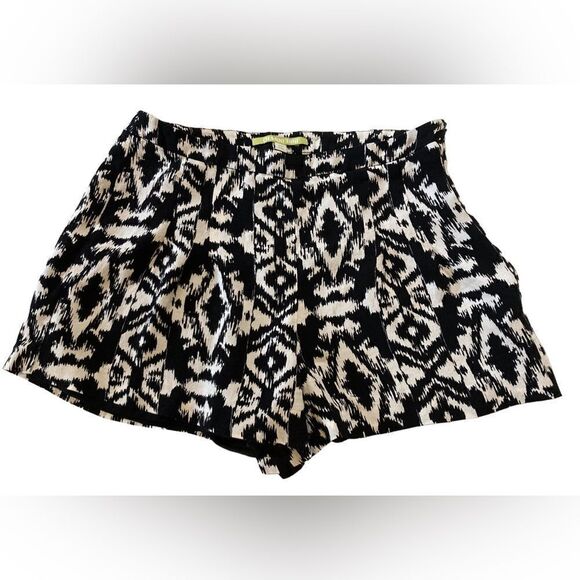 Gianni Bini Black White Ikat High Waisted Shorts XS - Picture 5 of 6